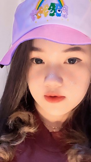 Nggii Putri on Instagram