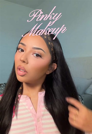 Pinky Under-Eye Makeup Tutorial