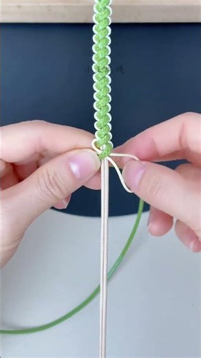 How to Weave a Love Lock Patterned Cord Bracelet #diy #crafting #bracelets 【DIY Bracelets】
