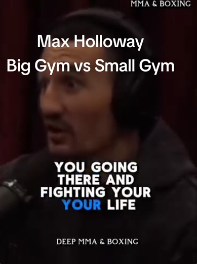 Small gym vs Large? Thoughts? Max Holloway talks to Joe Rogan about why he likes a smaller camp #mma #ufc #mixedmartialarts #maxholloway #joeroganexperience