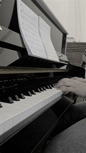 Soul of Azerbaijan: A Traditional Azerbaijani Piano Performance."