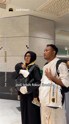 jejak imani on Instagram: "Pelayanan yang Bikin Jadi Nyaman✨ Jamaah bisa merasakan kenyamanan selama umrah karena tiap pelayanannya selalu dimaksimalkan yang terbaik, hingga membuat jamaah bisa lebih fokus ibadahnya. Umrah terbimbing bersama Ust. H. Sulthon El Hasbi Rambe, Lc., Dipl. Yuk rasain Umrah Lebih Nyaman bareng jejak imani 2026. Segera daftarkan 👇🏻 Dok. Kepulangan Umrah Sapphire Ruby Onyx Desember 2025 🕋🕋🕋 Detail Paket Umroh lainnya, silakan hubungi no di bawah ini : ☎ 0811-917-810