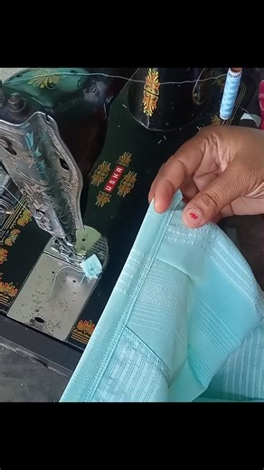 ब्लाउज में आई पट्टी कैसे लगाते हैं l How to stitch blouse eye patti l #blouse #tutorial #shorts