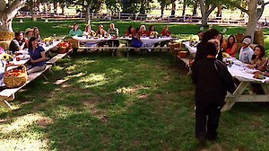 Watch Rachael vs. Guy Celebrity Cook-Off Season 2 Episode 2 - Hollywood Walk of Farm