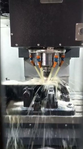 vmc machine opreter milling face cut #vmc #vmcprogramming #cnc #cncmachine