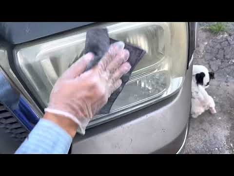 Headlight restoration using RestoWipe video 1
