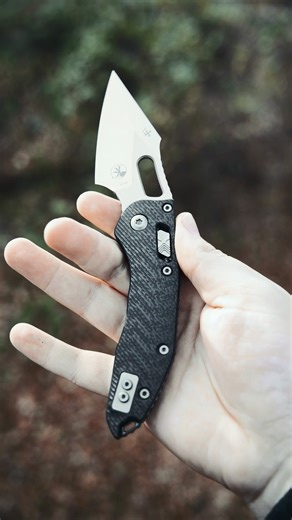 Microtech Stitch Ram-Lok Signature Series w/ Satin Blade and Fluted Carbon Fiber Scales #edc #knife