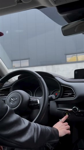 Mazda Ukraine on Instagram: "Надійність у складні часи – цінніша за скарб. Зустрічі, які дають наснагу та допомагають повірити у неможливе. Mazda CX-30: нагода краще зрозуміти себе та інших. 🎥 @boikolily"