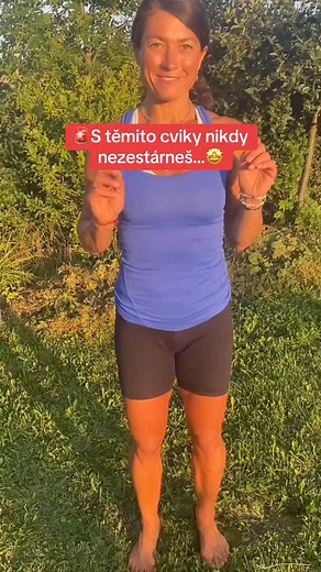 Posadit se a vstát ze země bez pomoci rukou… jak na to? Trénuj: 👉Izometricke cviky - posílí šlachy a svaly nohou 👉Cviky na jedné noze - posílí stabilitu a kotníky 👉Pohyblivost kyčlí 👉Sed na zemi aspoň 10 minut denně v odpočinkových pozicích 😍 s těmito cviky nikdy nezestárneš…#zdraví #krása #antiaging #sport #wellness | Pavlína Bulguri