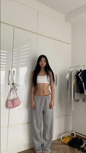 How to dress like a Pinterest girly