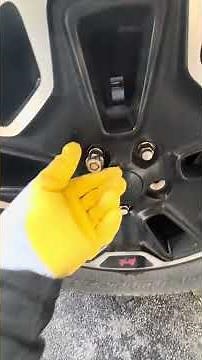 How to remove a locking wheel lug nut without the key ￼