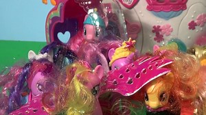 My Little Pony New Playset, The Ponyville Teapot Palace Playset Collectible