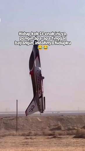 RC Plane type viper yang pakai mesin turbine asli 😱😱 kamu lagi cari Rc buat Mabar bareng geng komplek? Klik Link Bio atau masuk profilku klik sorotan banyak RC pilihan #rc #rcplane #rcjet #turbine #hobby #mainan #mainan #radiocontrol #remotecontrol #rcscale | Mainan Favorit