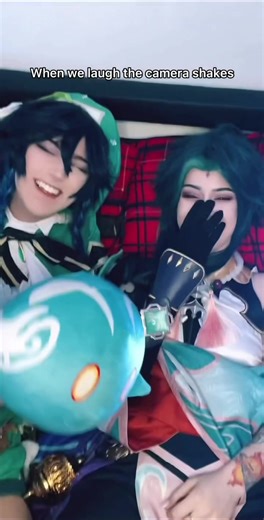 I fell over in this video LMAO, This whole video is a joke, she’s not actually doing that, we’re just having a laugh, do not cancel the famous @f.ukuro also none of this was like “sus content” we did it for cute pictures with a slime lol