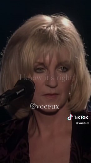 Fleetwood Mac - Songbird #rip #christinemcvie #acapella #voice #voceux #lyrics #vocals #fleetwoodmac #songbird My deepest sympathy goes out to her family and friends. I created this acapella from a performance Christine McVie did on their The Dance concert in 1997. Here is Christine singing Everywhere:@voceux