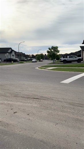 Come for a tour of 101 Bruin Crescent, the Grand Prize of the 38th Annual Fort William Rotary House Lottery, valued at $750,000! The deadline to purchase tickets is 11:59PM EST on Sunday, June 30th! Click here to buy tickets: www.fwrotaryhouselottery.ca | Fort William Rotary House Lottery