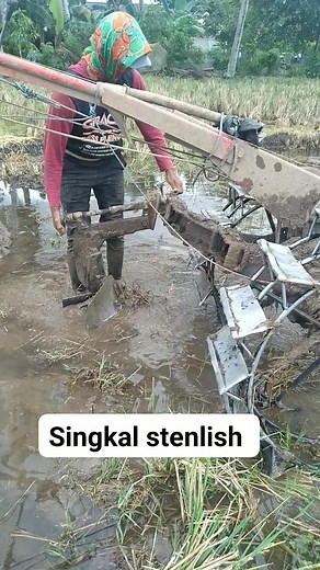 Singkal stenlish. Membuat pekerjaan kita lebih mudah #singkal #luku #traktor | Fiki Traktor