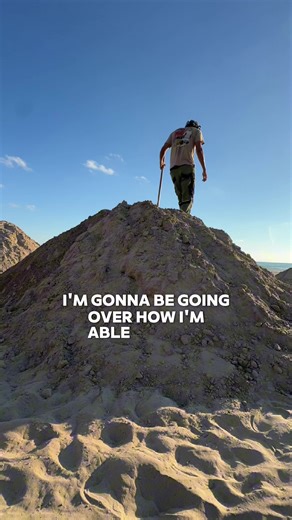 How to turn a giant pile of sand into a sand sculpture #sand#sandcastle#sandsculpture#beach#howto#tutorial#competiton#trending#viral#fyp#discover#explore#oddlysatisfyingvideo#satisfying#asmr#asmrsounds