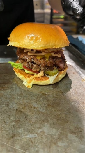 Who eats this good?! Double beef patty ➕ cheese ➕ soft-boiled egg?