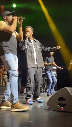 7.8K views · 540 reactions |  Smarty  et le groupe Magic System  font le show au Casino de Paris  | Affairage.ci | Facebook