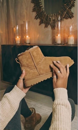 Soft Cozy UGG Boots ASMR 🤎✨ | Tapping, Scratching #asmr