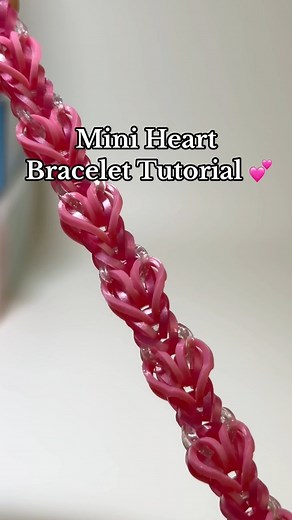 882K views · 5.5K reactions | Mini Heart Bracelet Tutorial ❤️ Design Credit: Justin’s Toy’s #rainbowloom #fyp #tutorial | Rainbowcraftworks | Facebook