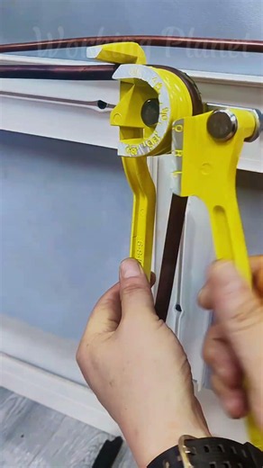 Clever Way To SHAPE Copper Tubes Without Kinking 🧐