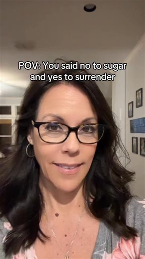 Have you traded sugar for surrender? I thought giving up sugar was impossible… until I gave it to God. 🙏 That’s when real freedom began — not through willpower, but through surrender. 100 pounds down and keeping it off for 7 years now! it’s so much easier than it sounds - FOLLOW along for tips, truth, and recipes 🎉 #christianweightloss #christianliving #christianwomen #sugaraddiction #foodaddiction #surrender #nosugarnoflour #foodfreedom | Life Unbinged