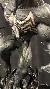 Can't seem to shake the symbiote? That's okay - we have more for you! Take a look at the brand new 1:3 Scale Statue by PCS Collectibles on display at our booth today! https://buff.ly/2SMUen3 @CollectPCS #SideshowNYCon #SideshowCollectibles #Venom #PCSCollectibles | Sideshow Collectibles