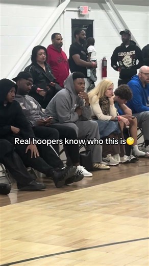 My goat sitting courtside man🤩 #fyp #basketball #aau