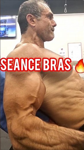 4 series 12-15 Reps par exo.(1.30 min repos entre chaque série) #fitness #bodybuilding #short