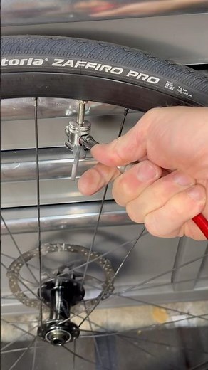 Simple steps to inflate bicycle tire (presta valve)
