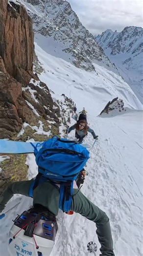 Quand tu montes un couloir avec des « Touristos » 👉 Gaston RÉBUFFAT : premier homme à avoir gravi les six grandes faces nord des Alpes | Jessica du Mont-Blanc