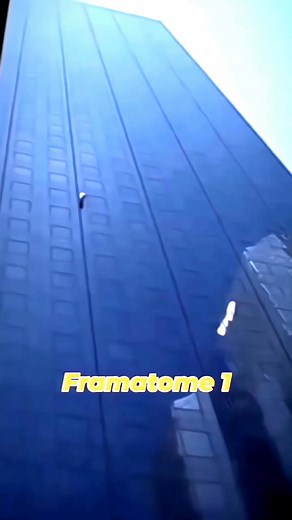 19K views · 151 reactions | Mes plus beaux faits d.arme en solo sur les buildings . Ici , 5 des buildings les plus difficiles au monde que j.ai gravi en solo à la fin des années 90 . Framatome qui fleurte avec le 8a mais également la tour Sears et sans aucun doute le Holiday Inn garden Court de Johannesburg. Aucune répétition à ce jour et celà plus d.un quart de siècle plus tards. #climbing #freesolo #legacy #challenge #PushingBoundaries | Alain Robert | Facebook