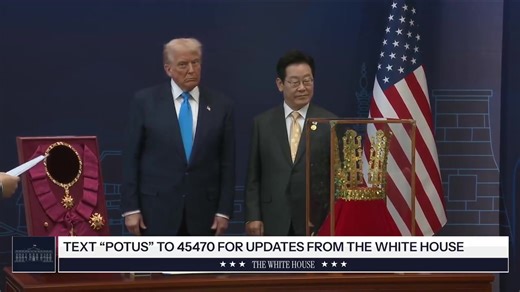 I can already hear the LEFTIST melt down.👑 I hope he wears it every time he does a presser with the media. It'll send them even more crazy 😂 President Lee Jae Myung gifts POTUS a Cheonmachong gold crown on his visit to South Korea 🇺🇸🇰🇷 | Real Honest News