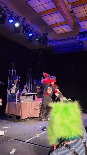 #furry #fursuit #protogen #fursuitmaker #protogenfursuit #furries