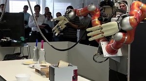 Autonomous robot will make you a sandwich based on simple commands