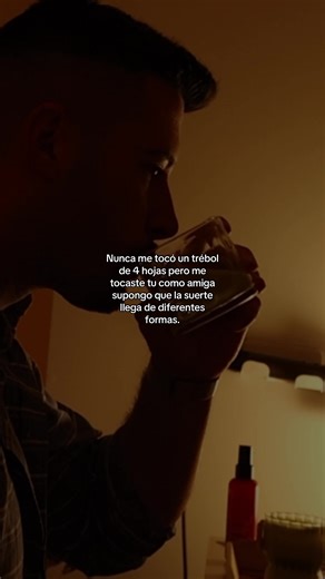 Video de alvarosantanaaa (@alvarosantanaaa) relacionado con “4 leaf clover”