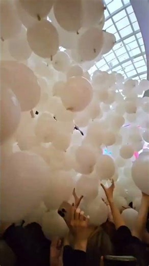 The World’s Biggest Balloon Drop? (Wait for the end!)