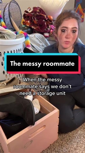 I think I’ll stick with using my Manhattan Mini Storage unit to keep my #NYCapartment clean and #clutterfree 😅 #storagetips #messyroommate #smallapartment #spaceforall #apartmentorganization #renterfriendly