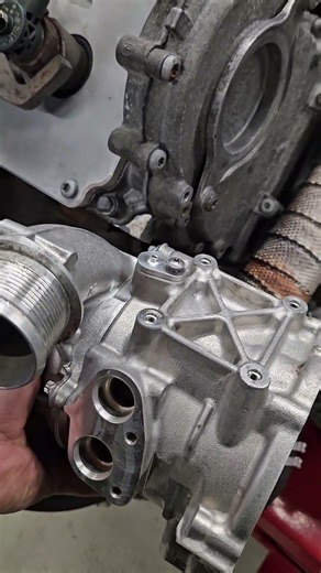 3D SCANNING THE PORSCHE ENGINE ELECTRIC TURBO!