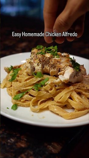 🍝 Easy Homemade Chicken Alfredo 🤤🔥
