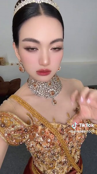 Explore Traditional Cambodian Culture