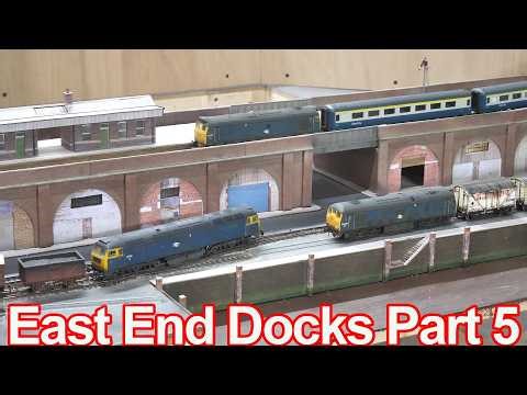 Part 5 OO gauge layout East end docks. Shuttle system working, Concrete on dock areas.