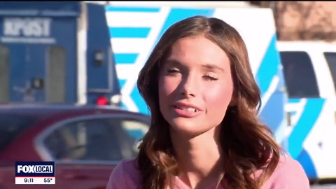 College student performs emergency CPR on unconscious man