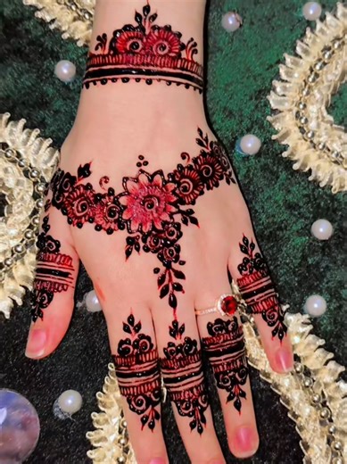 Simple Mehndi Design Ideas for Beginners