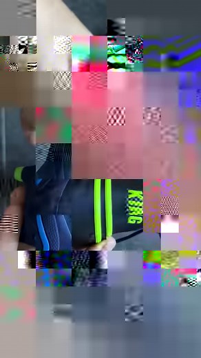 Modern Puma King boot in a deep blue colourway topped with a purplish hue; Formstrip outlined in yellow green and filled with a transition fade of oceanic blue to the same outline colour - Thanks to aw10boots for the video - More about the King Gear Up here: https://www.footballboots.co.uk/puma-gearup.html | Football Boots