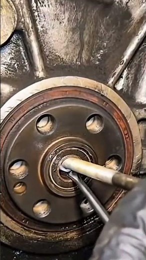 "Remove Bearings Like a Pro: Tips & Tricks 🚗💡" #BearingRemoval #MechanicTips #CarMaintenance