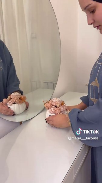 Vidéos de Maria Laroussi (@maria___laroussi) avec son original - Maria Laroussi