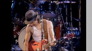 1.2K views · 73 reactions | Michael McDonald - I Keep Forgettin' 1982 | memory music | Facebook